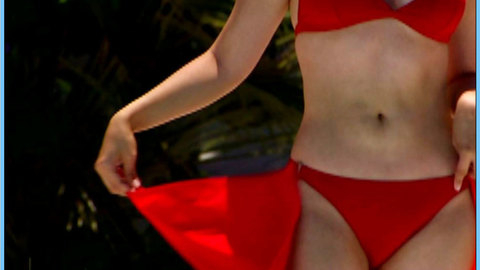 Pic: Vivian Gray in Desire