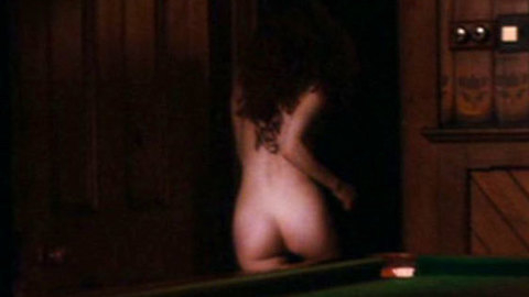 Pic: Chloe Armstrong in Macbeth