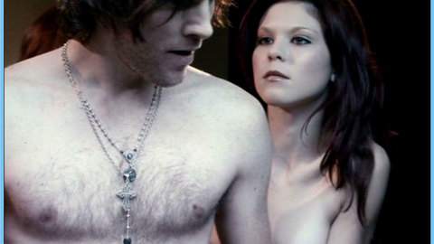 Pic: Kate Bell in Macbeth