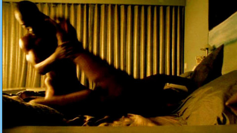 Pic: Taral Hicks in Belly