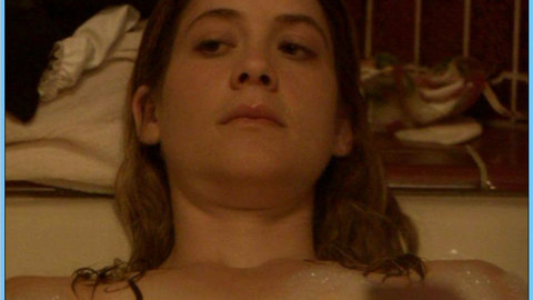 Pic: Alicia Klein in Halloween Night