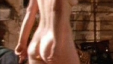 Pic: Isabel Brook in Friends & Crocodiles