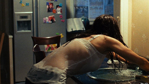 Pic: Paula Patton in Mirrors