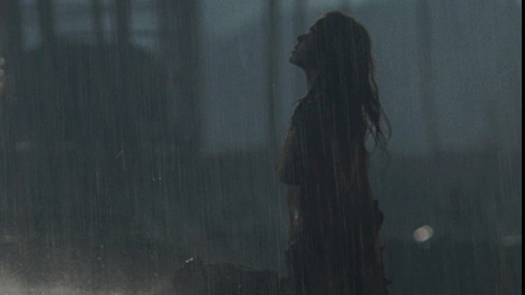Pic: Moon Bloodgood in Terminator Salvation