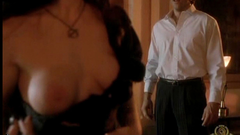 Pic: Isa Jank in Night Angel