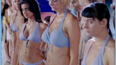 Pic: Noureen DeWulf in National Lampoon's Pledge This!