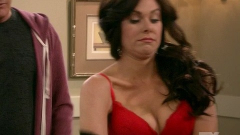 Pic: Laura Bell Bundy in Anger Management