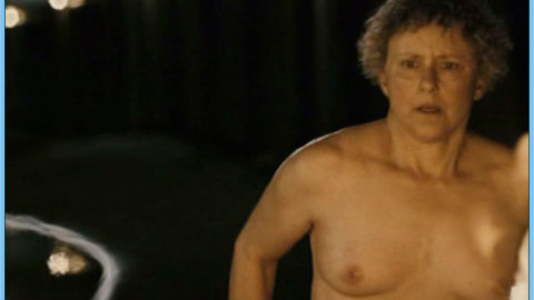 Pic: Mary Beth Hurt in The Dead Girl