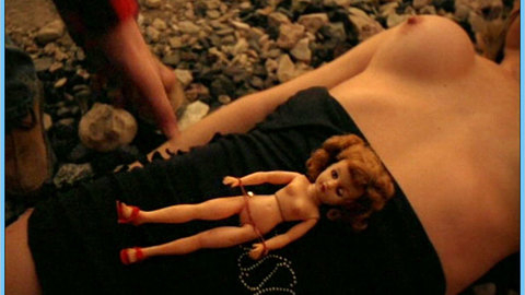 Pic: LeAnn Clinton in Murder-Set-Pieces