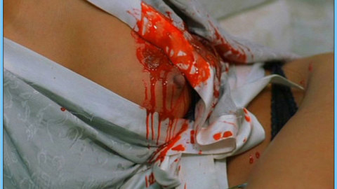 Pic: San San in Shottas
