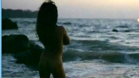 Pic: Natalia Avelon in Summer Wine