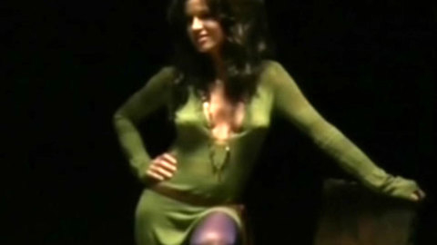 Pic: Natalia Avelon in Summer Wine