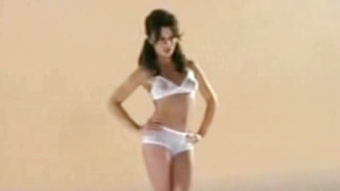 Pic: Natalia Avelon in Summer Wine