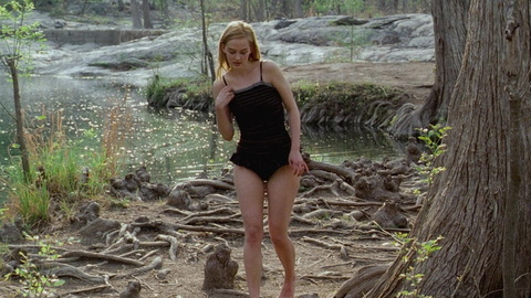 Pic: Jess Weixler in Teeth