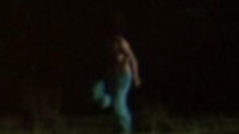 Pic: Loren Horsley in Eagle vs Shark