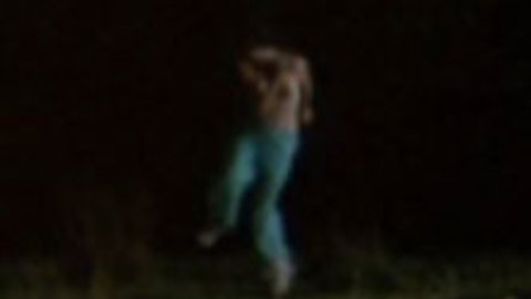 Pic: Loren Horsley in Eagle vs Shark