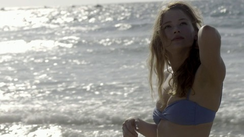 Pic: Haley Bennett in Lost in the White City