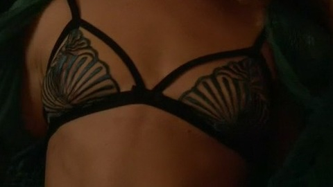 Pic: Dawn Olivieri in House of Lies