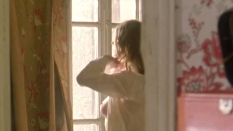 Pic: Léa Seydoux in Roses à crédit (2010)