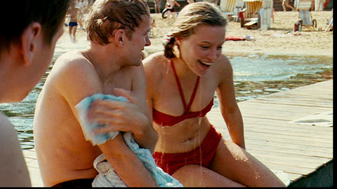 Pic: Vijessna Ferkic in The Reader