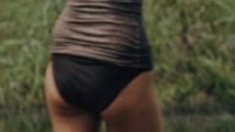 Pic: Tinsel Korey in Black Box