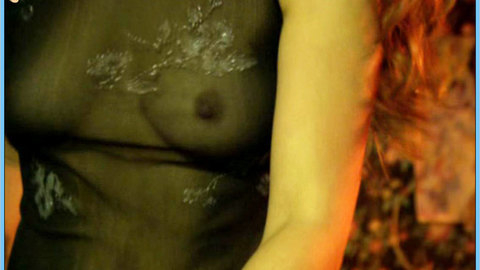 Pic: Sharon Zundel in Conejo en la luna