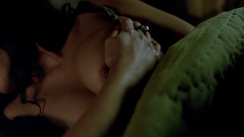 Pic: Jessica Parker Kennedy in Black Sails