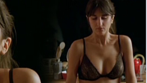 Pic: Géraldine Nakache in Comme t'y es belle!