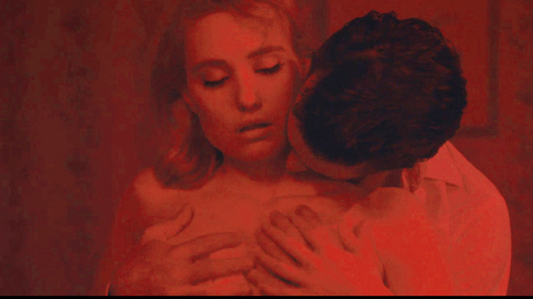 Pic: Déborah François in Populaire