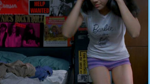 Pic: Aimee Garcia in Graduation (2007)