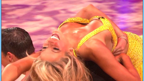 Pic: Shandi Finnessey in Dancing with the Stars