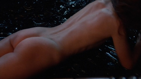 Pic: Kari Rose in Slugs