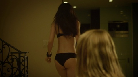 Pic: Madeline Zima in Breaking the Girls