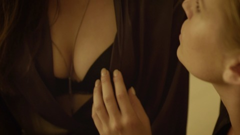 Pic: Madeline Zima in Breaking the Girls
