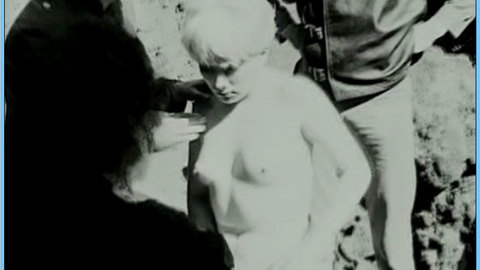 Pic: Diana Mariscal in Fando y Lis