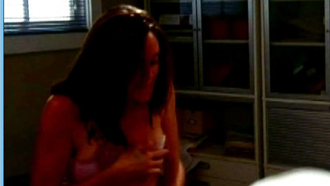 Pic: Erinn Hayes in Kitchen Confidential