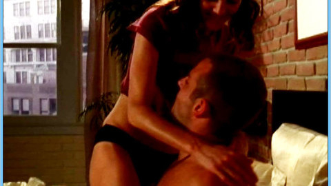 Pic: Erinn Hayes in Kitchen Confidential