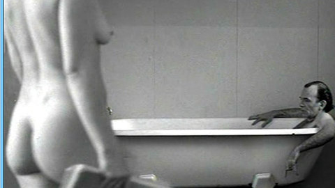 Pic: Anna Steffens in Detektive oder Die glücklosen Engel der inneren Sicherheit