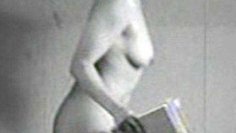 Pic: Anna Steffens in Detektive oder Die glücklosen Engel der inneren Sicherheit