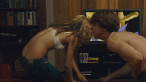 Pic: AnnaLynne McCord in Day of the Dead (2008)