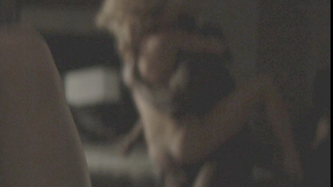 Pic: AnnaLynne McCord in Gun
