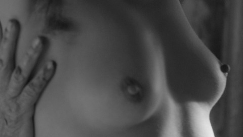 Pic: Aida Folch in The Artist and the Model