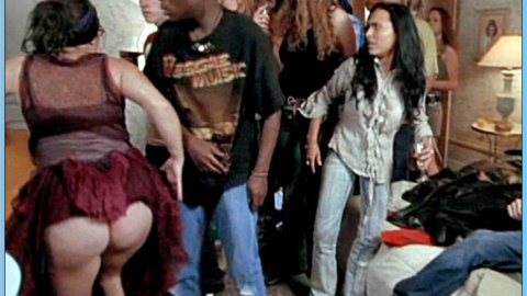 Pic: Sandrine Molaro in Young, Beautiful and Screwed Up