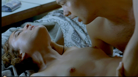 Pic: Adriana Ugarte in 3some