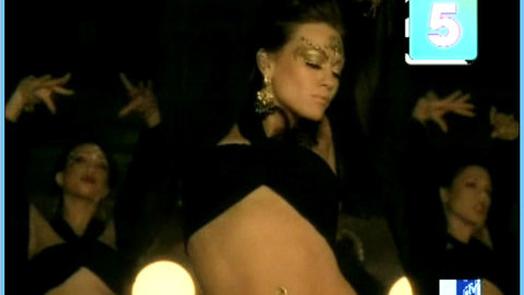 Pic: Hilary Duff in Stranger