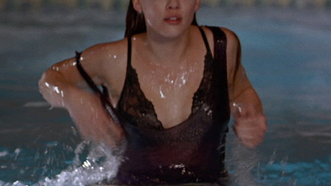 Pic: Hilary Duff in What Goes Up