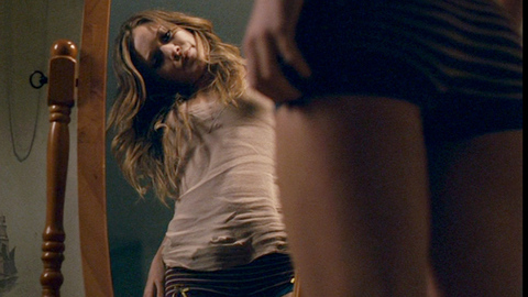 Pic: Hilary Duff in According to Greta