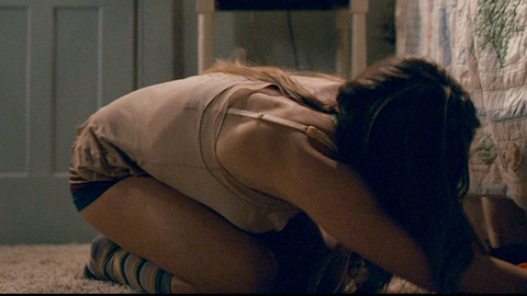 Pic: Hilary Duff in According to Greta