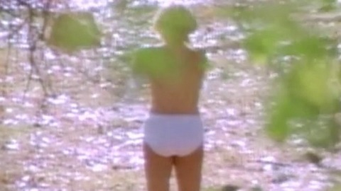 Pic: Holly Fields in Runaway Daughters