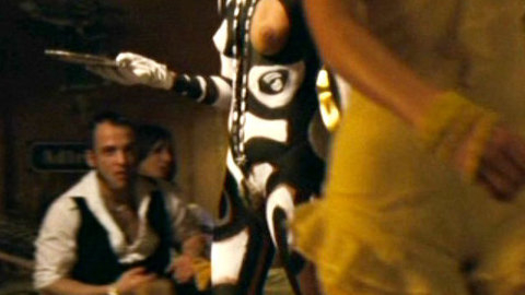 Pic: Scarlett Schwarze in Eight Miles High!